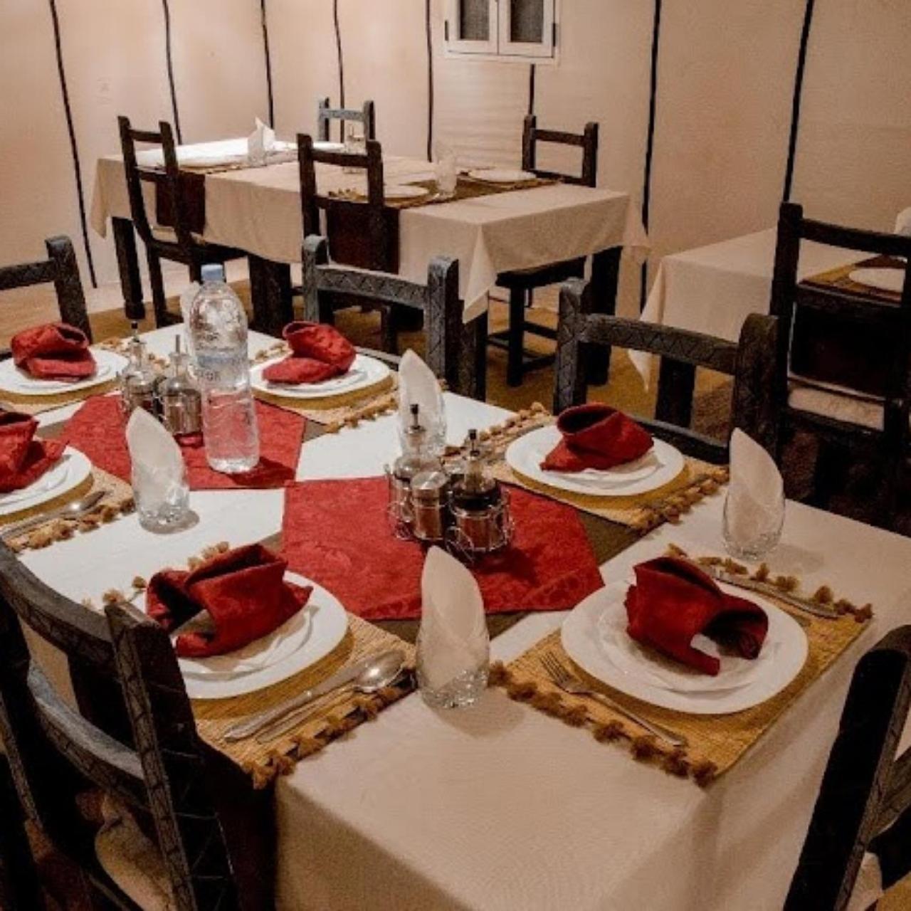 Merzouga Family Camp 외부 사진