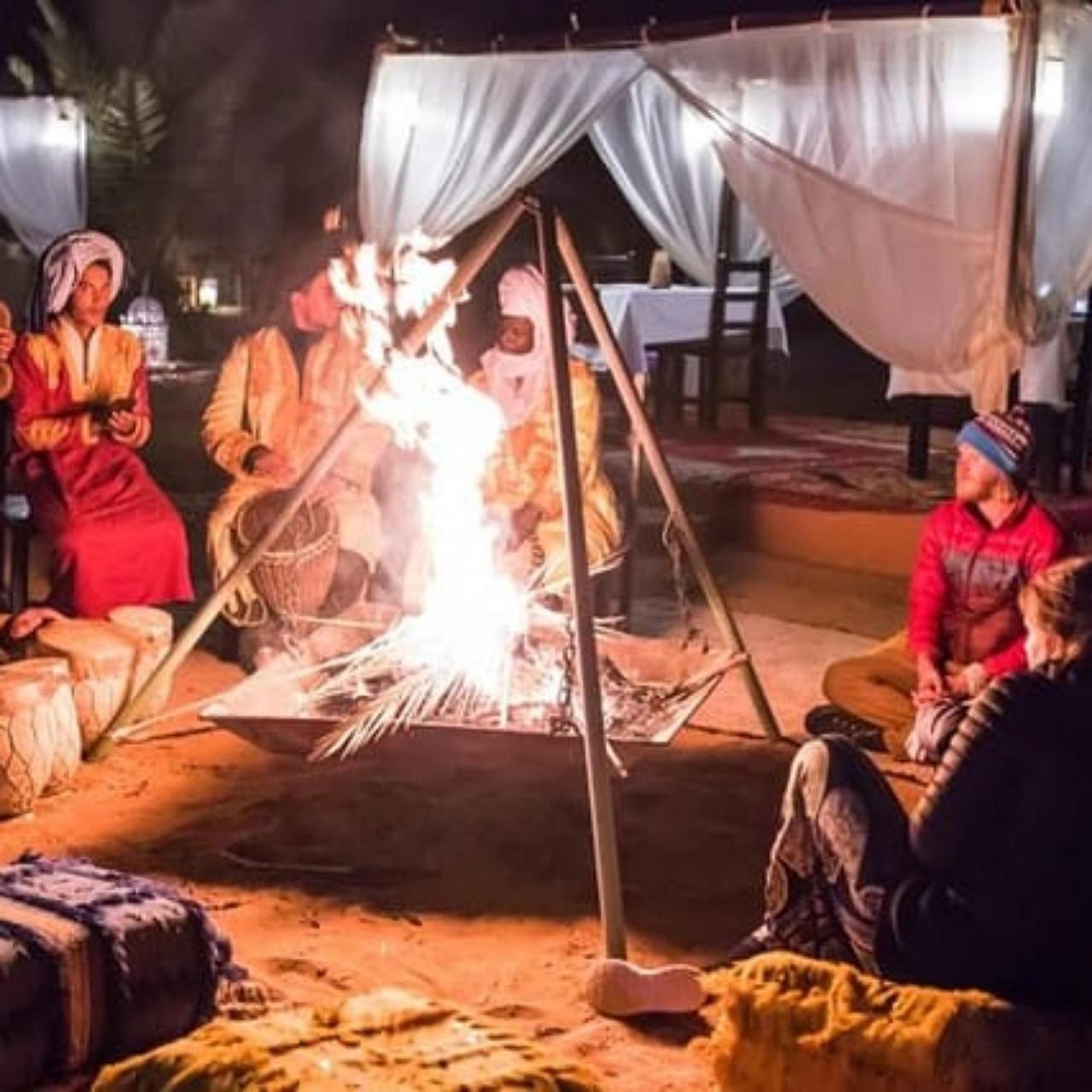 Merzouga Family Camp 외부 사진